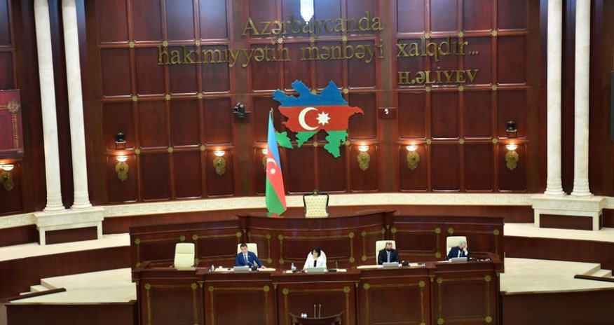 Milli Məclisin növbəti iclası başlayıb