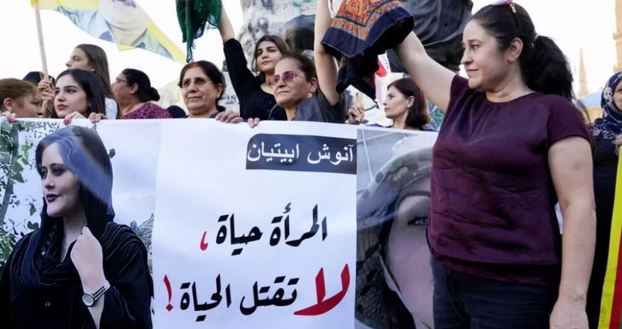 Etirazlarda tutulan qadınların zindanda vəziyyəti çox yaxşıdır - İran rəsmisi