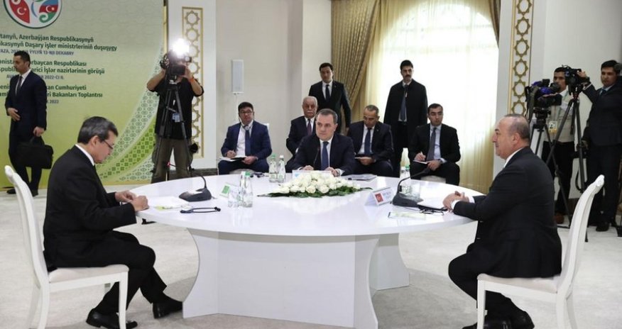 Azərbaycan, Türkiyə və Türkmənistan XİN başçılarının görüşü keçirilib - YENİLƏNİB