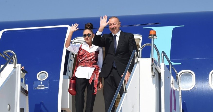 İlham Əliyevin Türkmənistana səfəri başa çatdı