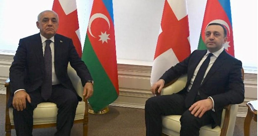 Əli Əsədovun Gürcüstanın Baş naziri ilə təkbətək görüşü olub
