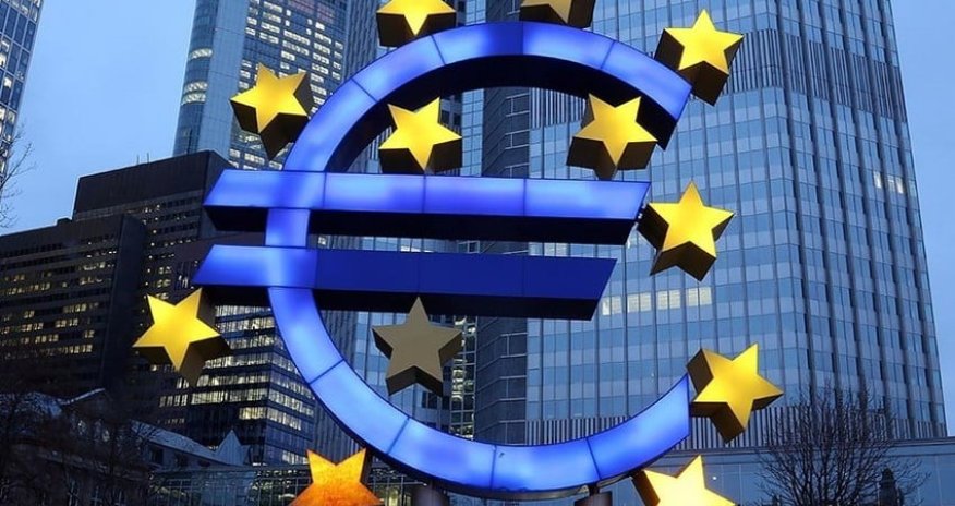 ECB raises base rate to 2.5%