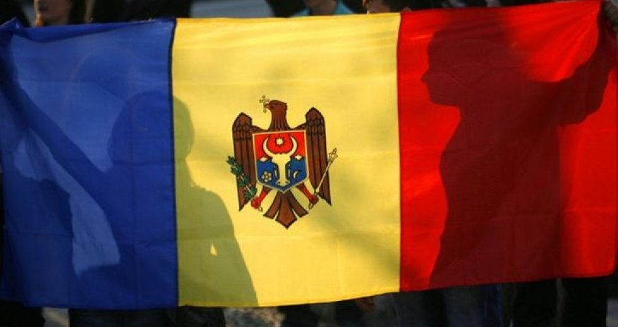 Парламент Молдовы планирует изменить название государственного языка в законах