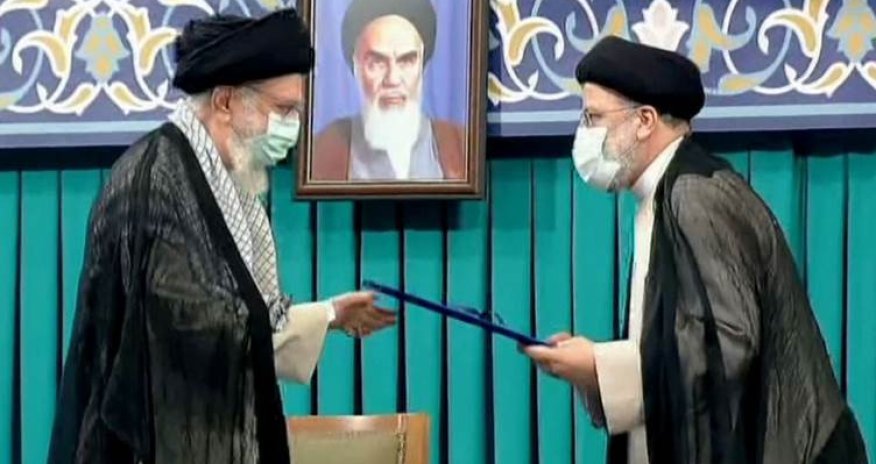 İranda 4 molla naməlum şəxslər tərəfindən yaralıb - FOTO