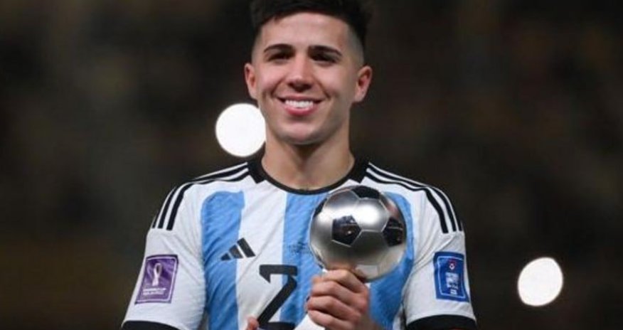 PSG interested in Argentine midfielder Enzo Fernandez