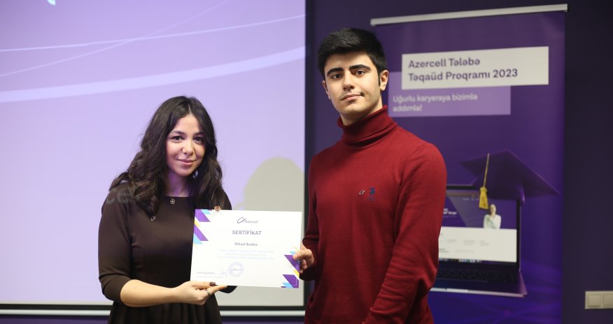 Azercell grants scholarship to 25 students