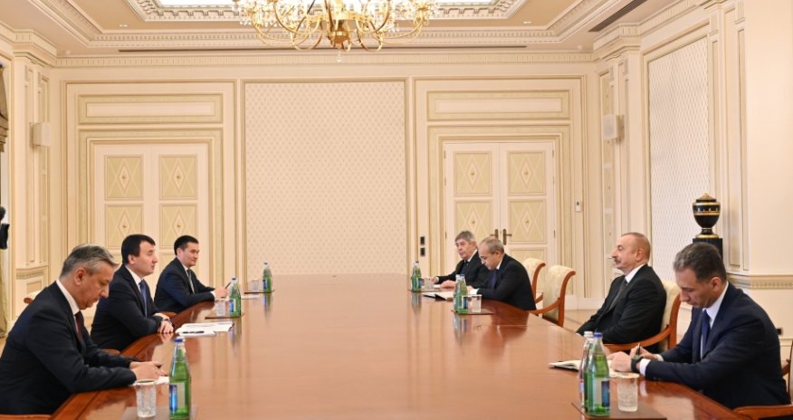 İlham Əliyev Özbəkistanın Baş nazirini qəbul edib - YENİLƏNİB