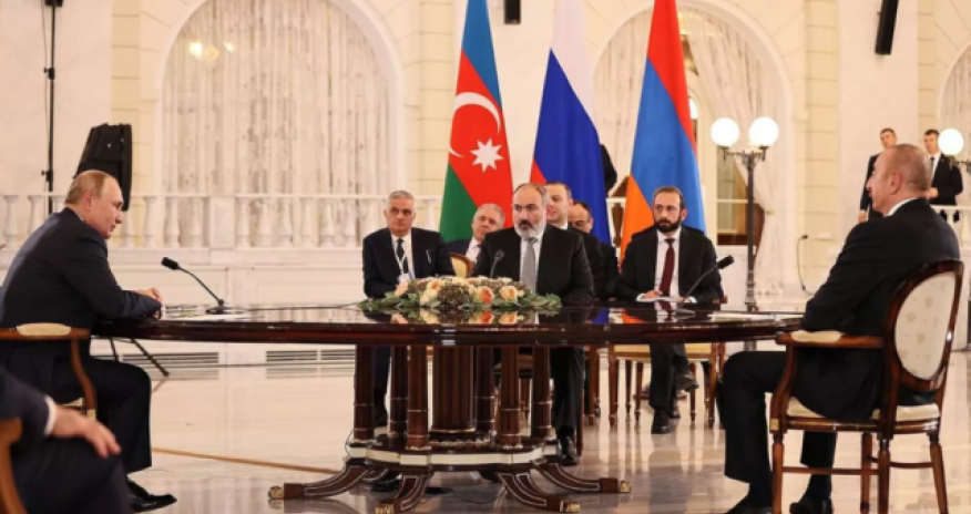 Putin Əliyev və Paşinyanla təkbətək görüşəcək