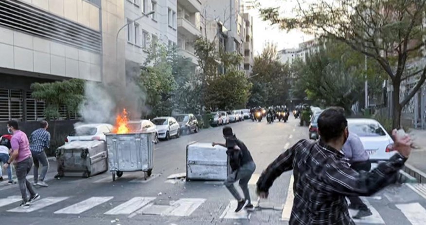 İranda ölən etirazçıların sayı açıqlandı