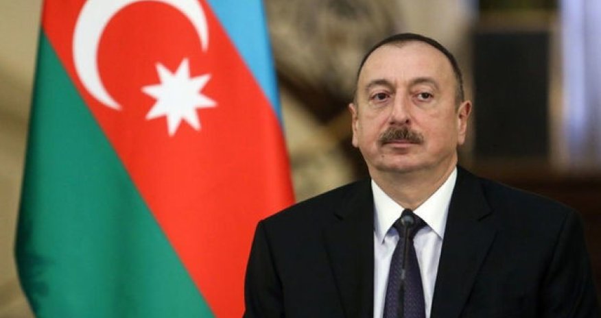 Президент Азербайджана поздравил председателя суверенного переходного совета Судана