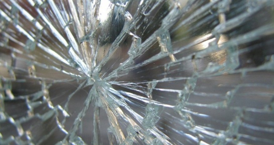 Çexiya paytaxtında Yeni il şənliyinin iştirakçıları insident törədiblər