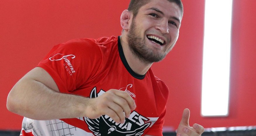 Хабиб Нурмагомедов признан лучшим тренером 2022 года