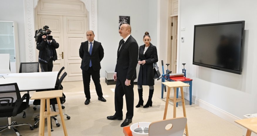 Prezidentlə xanımı Bakıda Uşaq-Gənclər İnkişaf Mərkəzində - Fotolar