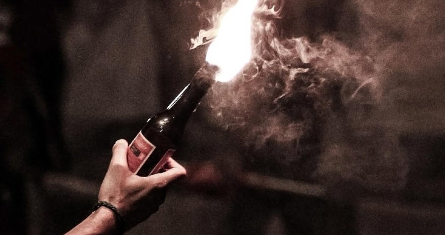 Türkiyənin Fransadakı səfirliyinə hücum edildi