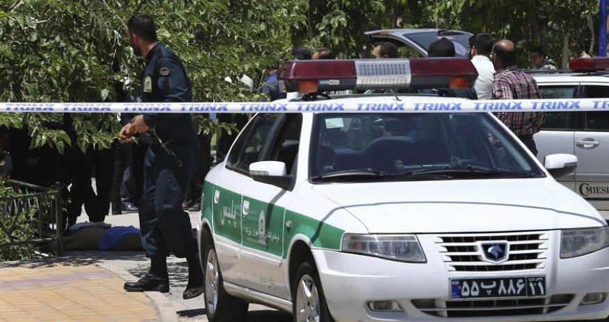 Tehranda silahlı şəxslər universitetə ​​atəş açıb, xəsarət alan var