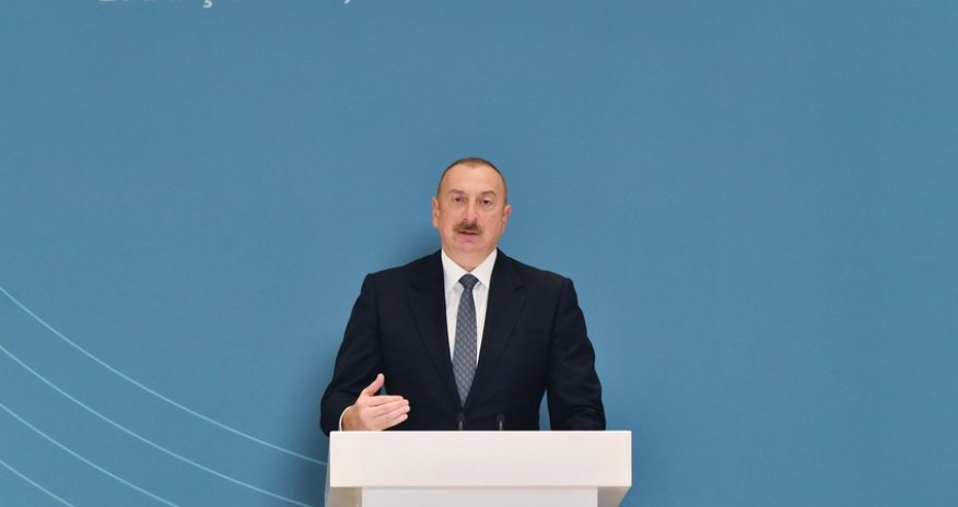 Bölgələrdə açıq havada idman meydançaları salınacaq - Prezident