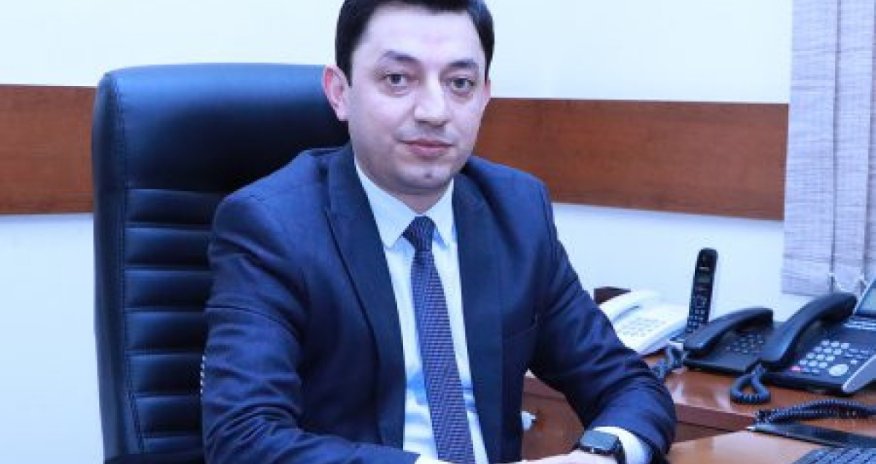 Mübariz Qurbanlı özünə yeni köməkçi təyin edib