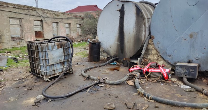 Qanunsuz neft məhsulları satışının qarşısı alınıb