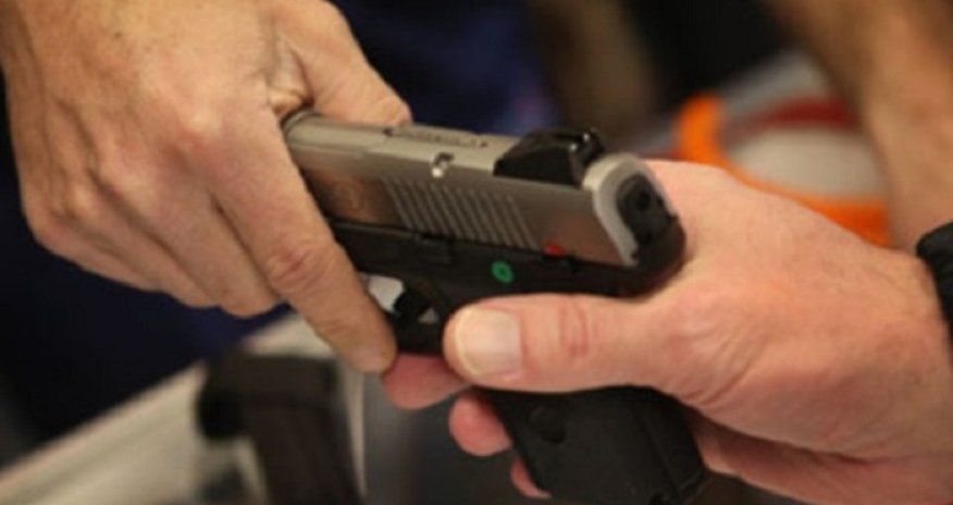 Bakıda mağazaya silahlı basqın edilib