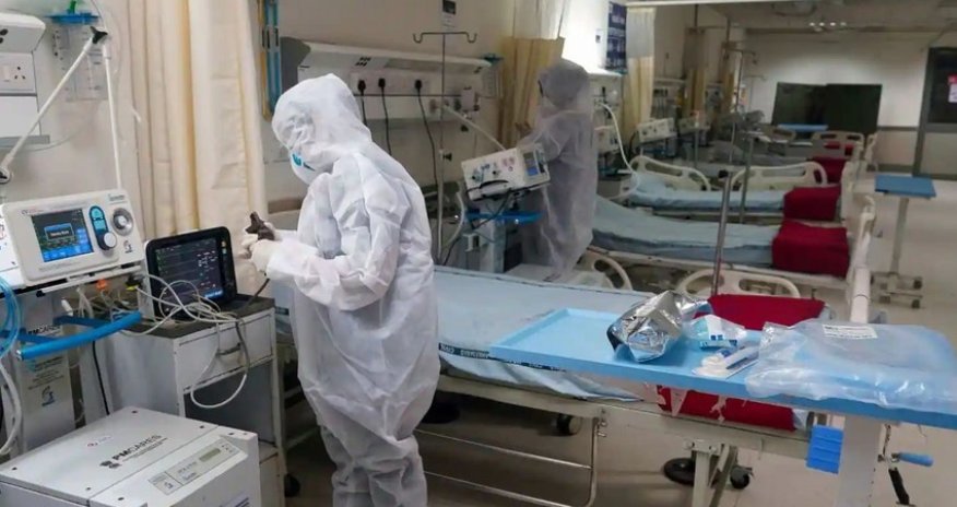 Смертность от COVID-19 в Японии впервые превысила 10 тыс. человек