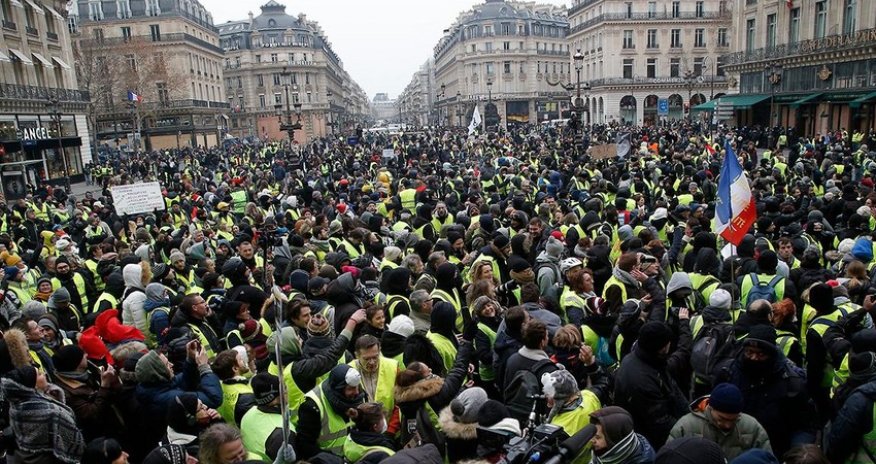 Fransada bir gündə 200-dən çox nümayişin keçirilməsi planlaşdırılır