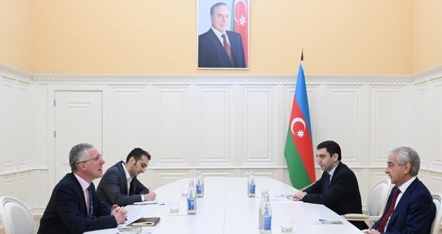 Azerbaijani Deputy PM meets with UK Ambassador