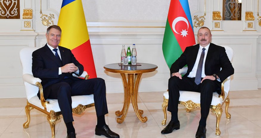 Əliyev Klaus Yohannisla mətbuata bəyanatlarla çıxış ediblər - YENİLƏNİB 