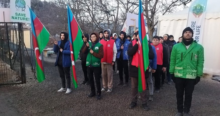Акция на дороге Ханкенди - Лачын продолжается 56-й день