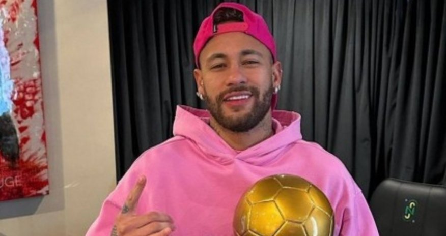 Неймар в шестой раз признан лучшим бразильским футболистом в Европе