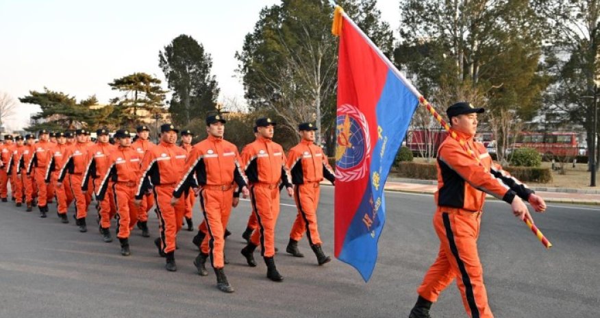 Çin 82 nəfərlik xilasetmə qrupu ilə Türkiyəyə getdi