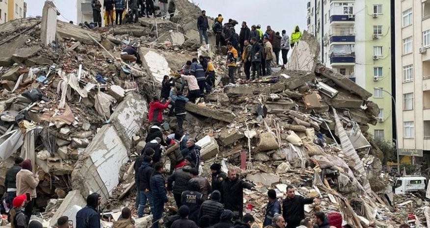 Boy rescued 55 hours after building collapse in Turkiye’s Kahramanmaras