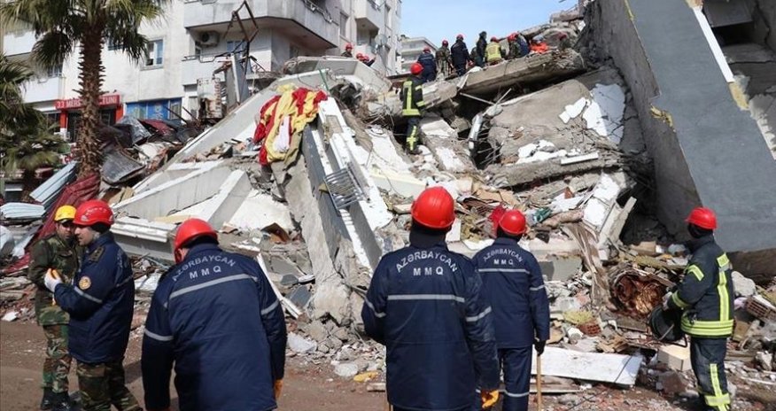 Türkiyədə zəlzələdən bölgəsindən 28 044 nəfər təxliyə olunub