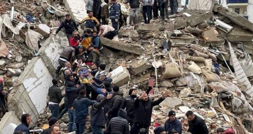 Kahramanmaraşda 122 saatdan sonra 70 yaşlı qadın xilas edilib