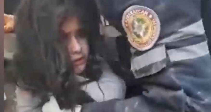 Azərbaycanın xilasediciləri 2 bacını 128 saat sonra dağıntılar altından xilas edib