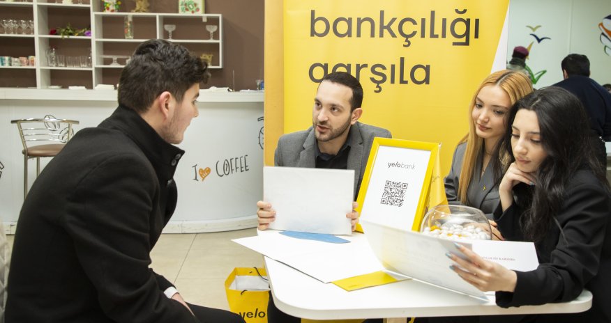 Yelo Bank принял участие в выставке «Карьера без барьеров»