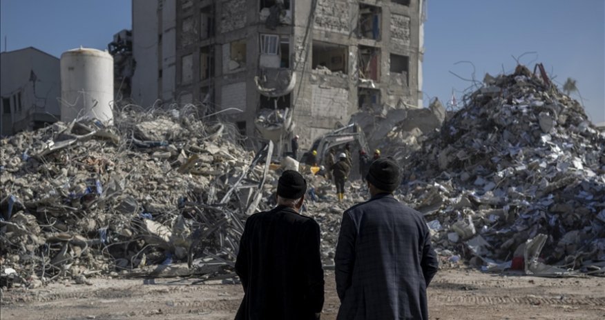 Zəlzələ sığortaçılara 2,4 milyard dollar ziyan vurub