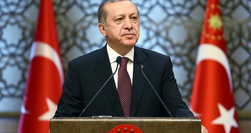 Erdogan meets Azerbaijani volunteers in Kahramanmaras