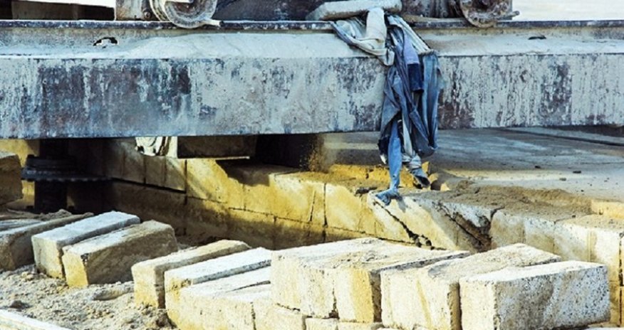 Çində karxana çöküb, azı 57 nəfər itkin düşüb