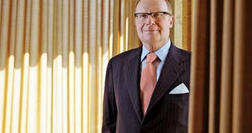 Amerikalı milyarder ofisində intihar etdi