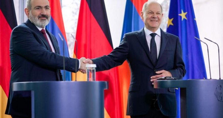 Jurnalist Şoltsdan Ermənistanın Rusiya sanksiyalarından yayınıb-yayınmadığını soruşub