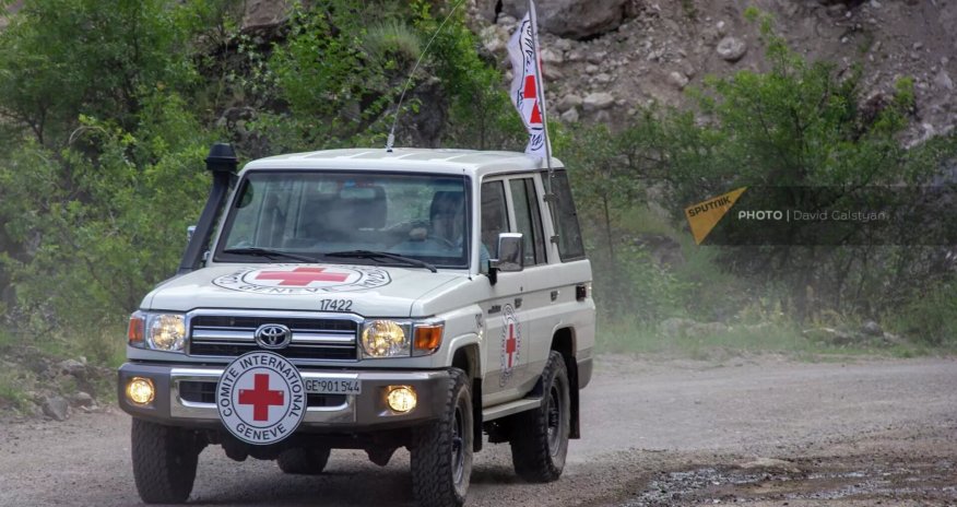 Laçın yolundan 9 xəstə Ermənistana aparılıb