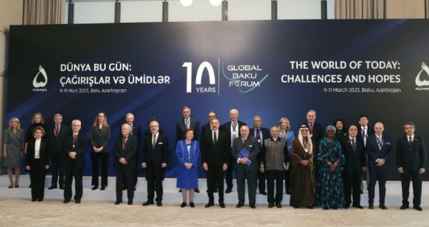 İlham Əliyev Bakı Forumun açılış mərasimində - CANLI