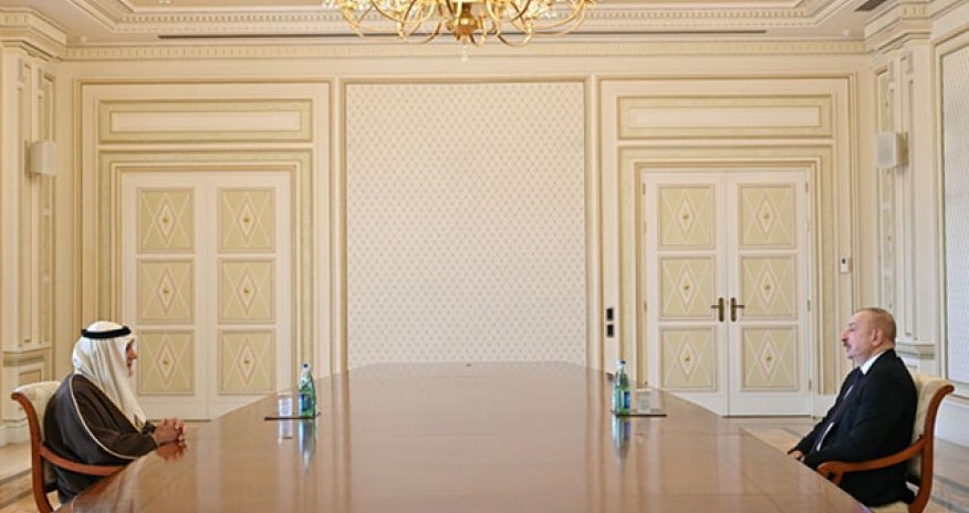 Prezident İslam Araşdırmalar Mərkəzinin sədrini qəbul edib