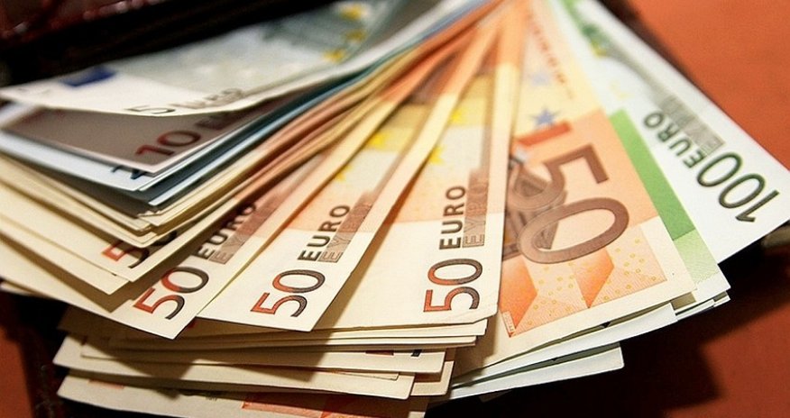 EU freezes assets of Russian citizens worth €21B