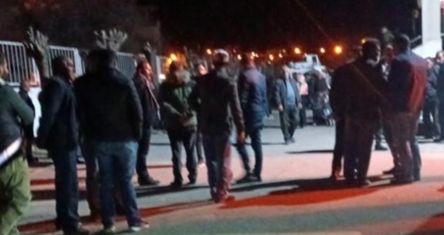 Diyarbakırda silahlı insident olub, ölənlər və yaralananlar var