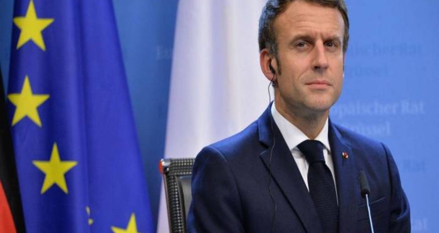 Makron pensiya islahatı ilə bağlı qanunun ilin sonuna qədər qüvvəyə minəcəyini bildirib