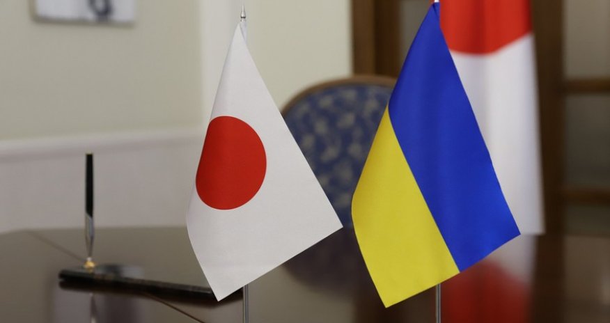 Япония планирует направить Украине транспорт и строительную технику
