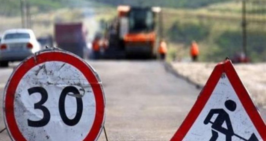 Bakının mərkəzi prospektində asfalt örtüyü dəyişdirilir, avtomobillərin hərəkəti məhdudlaşdırılacaq