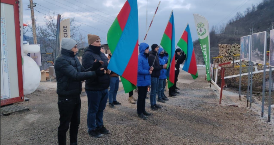 Xankəndi-Laçın yolu: ekoaksiya 105 gündür ruh yüksəkliyi ilə davam edir