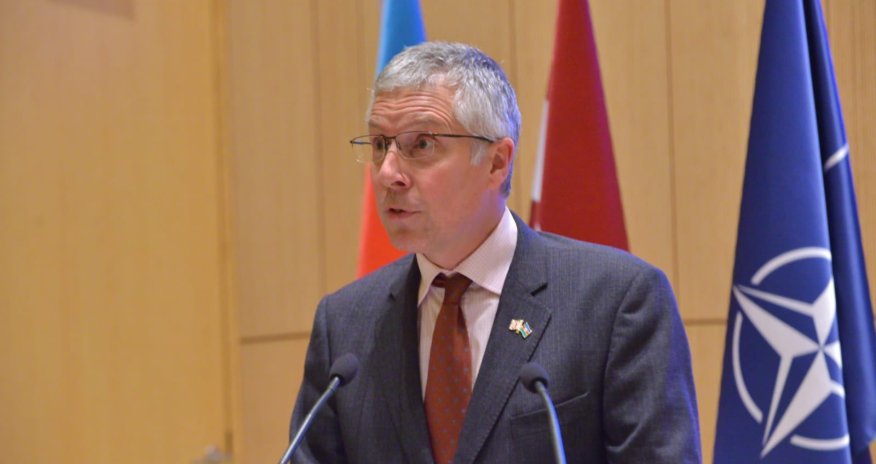 Britaniya səfiri Fazil Mustafaya edilən terror aktını pisləyib